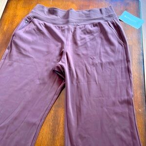 Athleta brand. NWT!  XL size. Great athleisure pants.